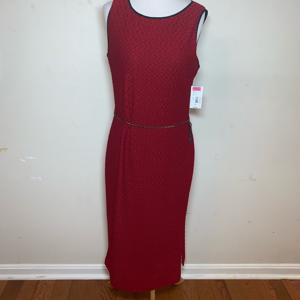 Red ruffle pattern maxi dress